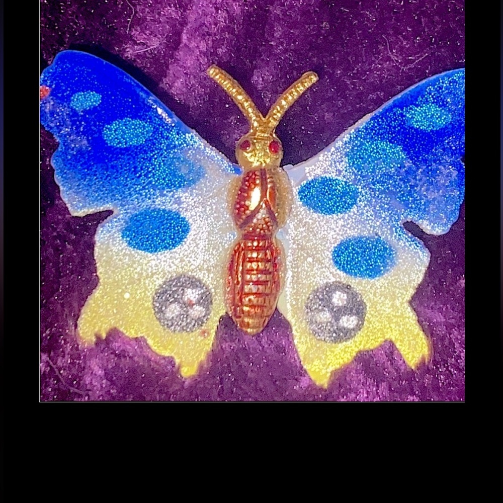 Vintage pin Korea Butterfly blue & yellow, “sugar” enamel gold, w antennae 1.5”